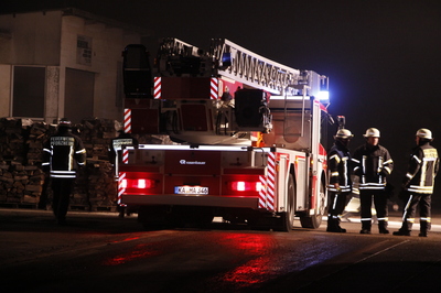 Hallenbrand bei einer Firma in der Nordstadt am Hohenaecker
